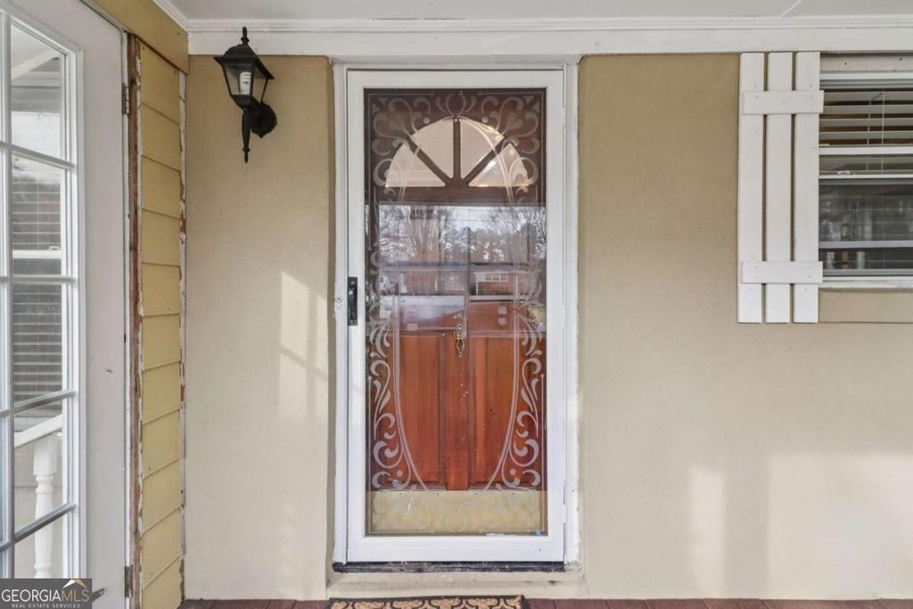 Photo of 716 Carolina Roads, Marietta, GA 30008 (MLS # 10700720)