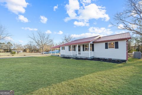 A home in Gordon