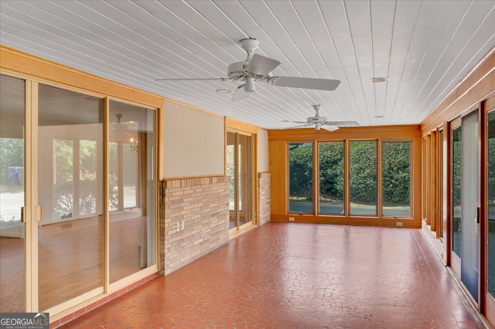 1555 Moores Mill RD NW