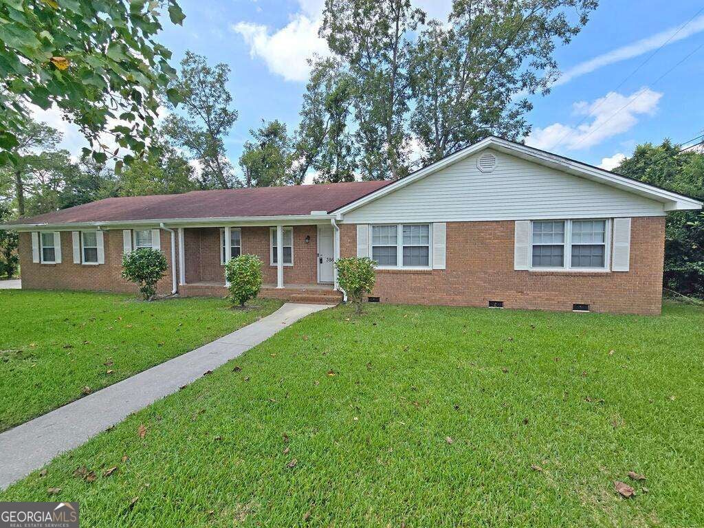3860 Camellia DR