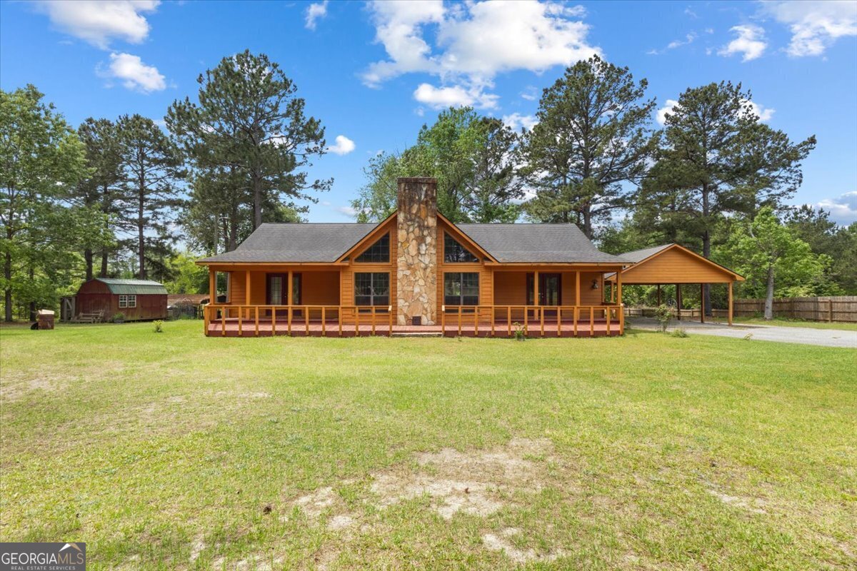 1070 Edna Moore RD