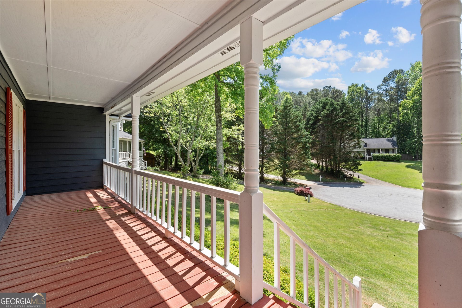 51 Bedford CT