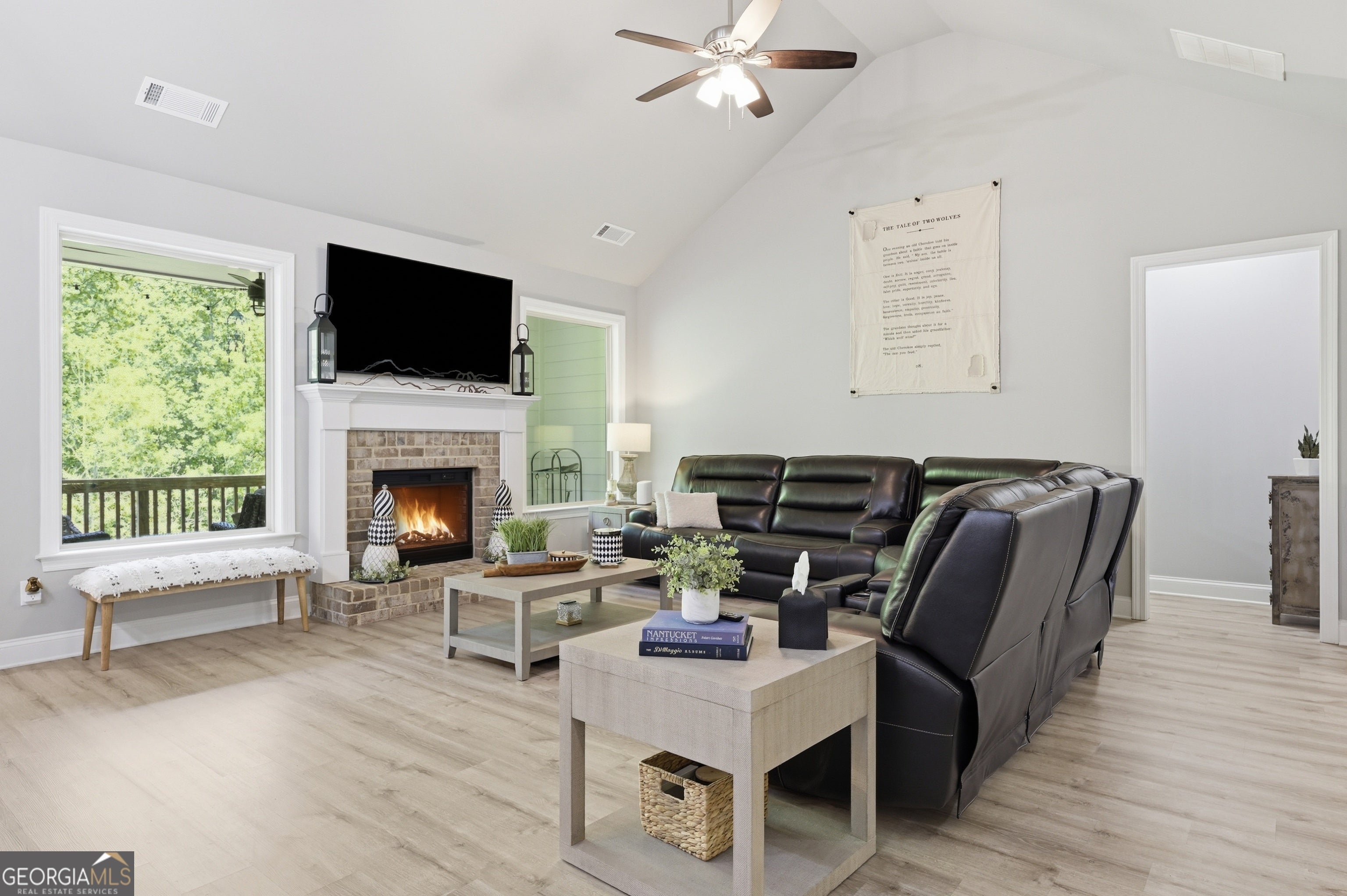 281 Charlotte DR