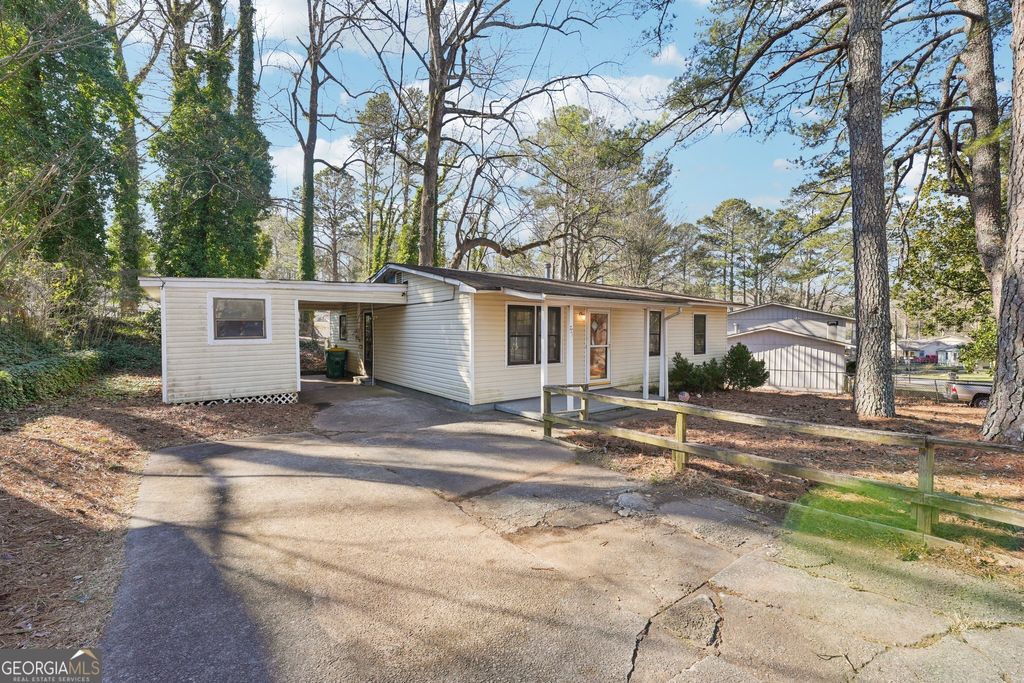 Photo of 771 Kennesaw Drive, Forest Park, GA 30297 (MLS # 10688357)