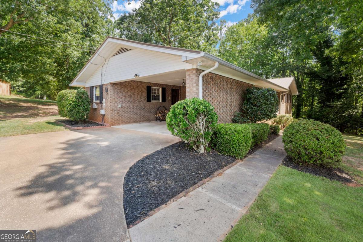 3016 Dawsonville HWY