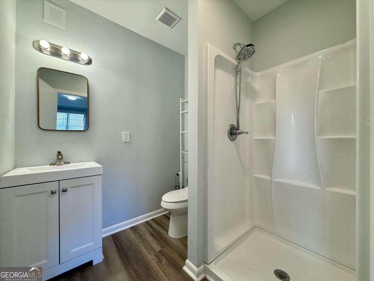Pine Branch - Residential Lease