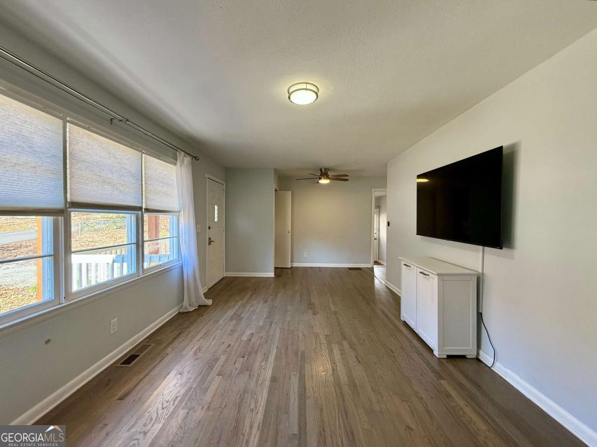 Pine Branch - Residential Lease
