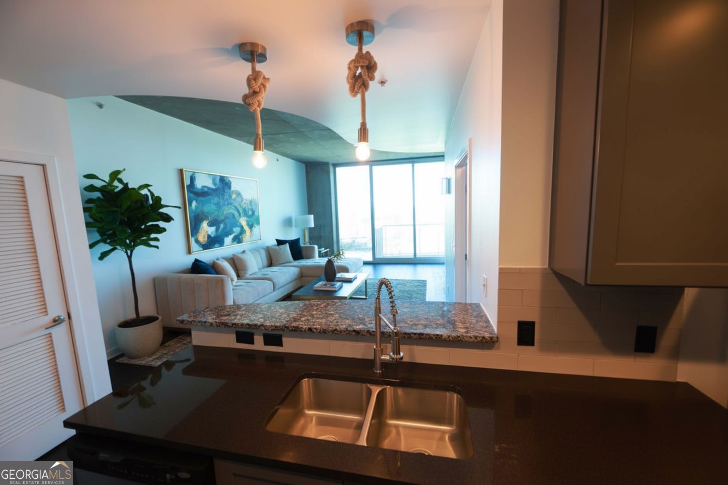 400 W Peachtree ST NW 1702