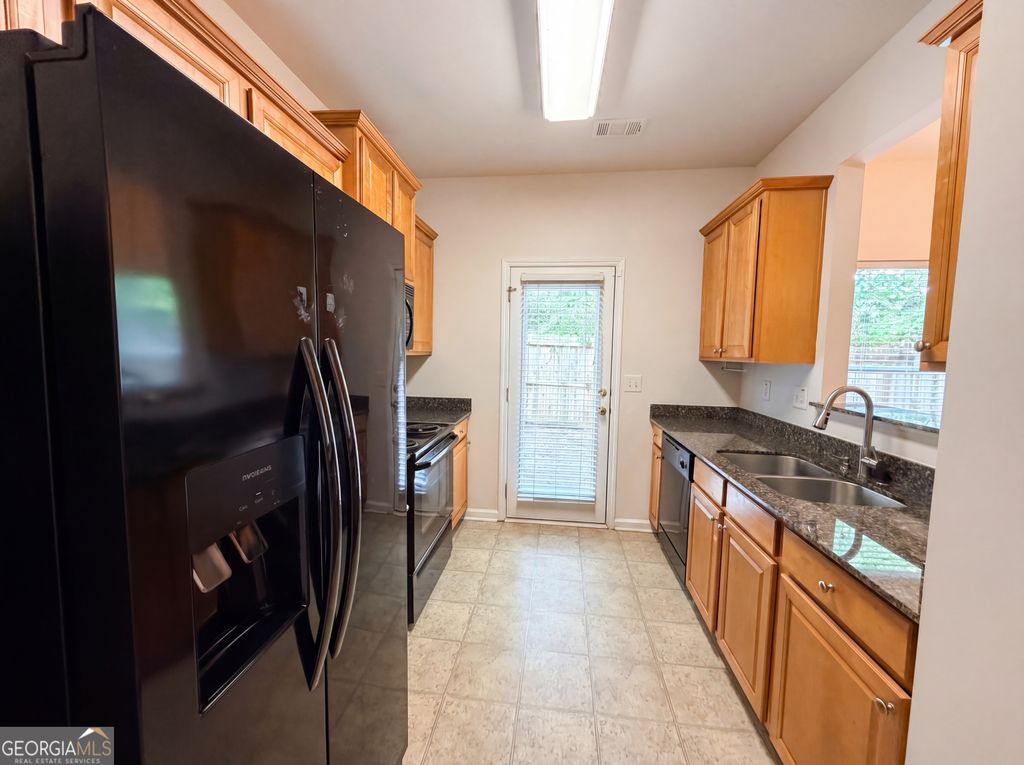 Photo of 471 Tufton Trail SE, Atlanta, GA 30354 (MLS # 10761176)