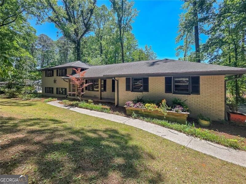 3873 Samaria CT