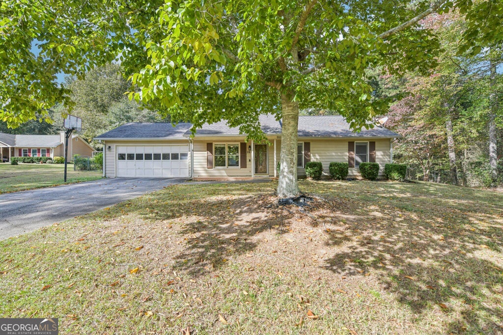 Photo of 161 Johns Bluff, Auburn, GA 30011 (MLS # 10879854)