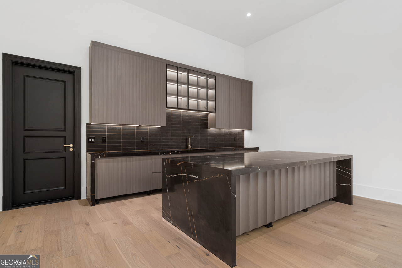 Echelon - Residential