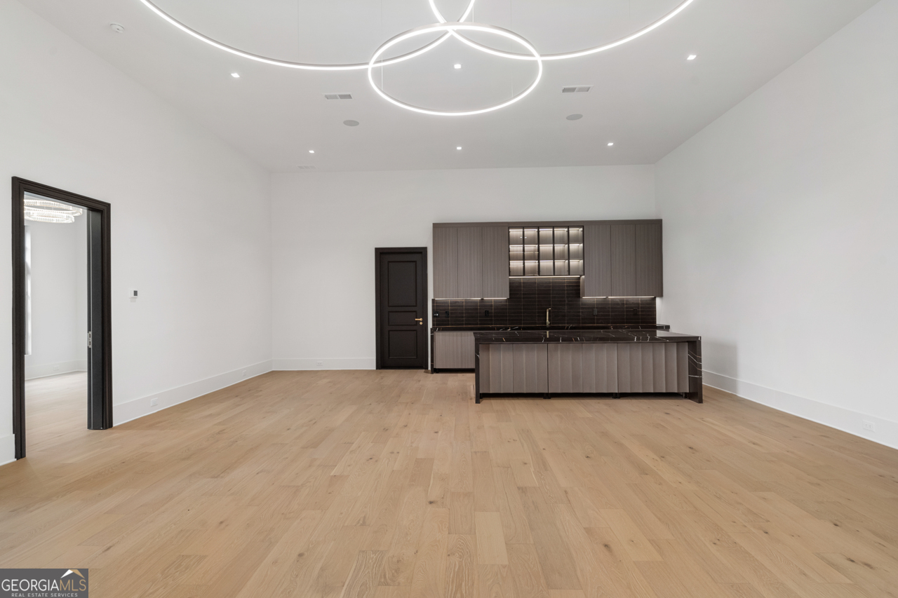 Echelon - Residential
