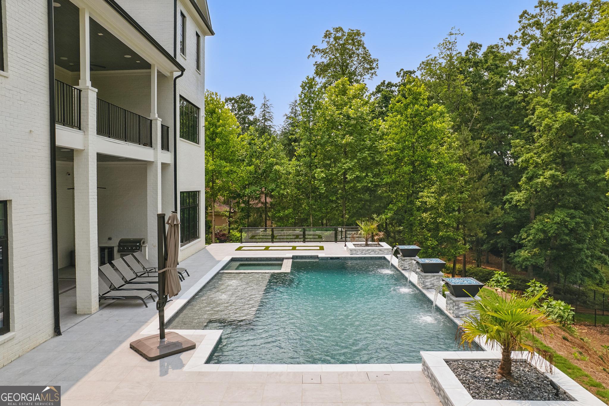 Echelon - Residential