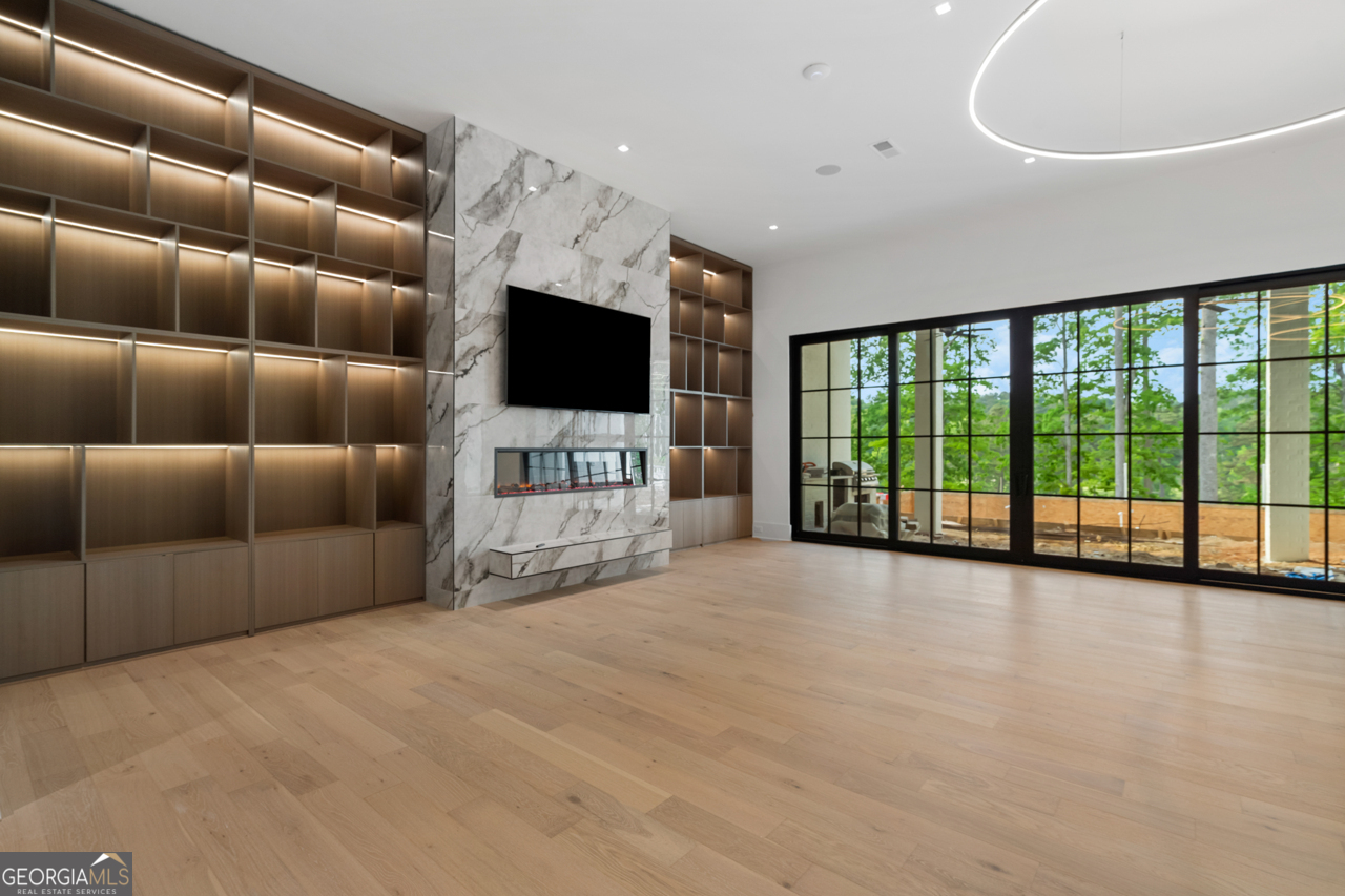 Echelon - Residential
