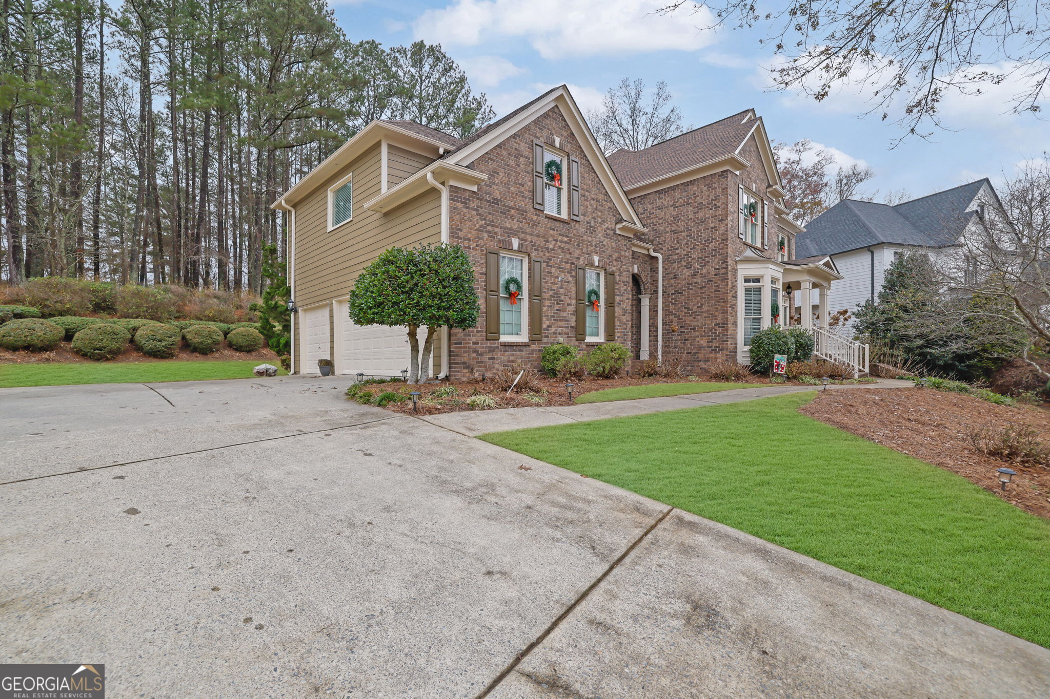 210 River Laurel WAY