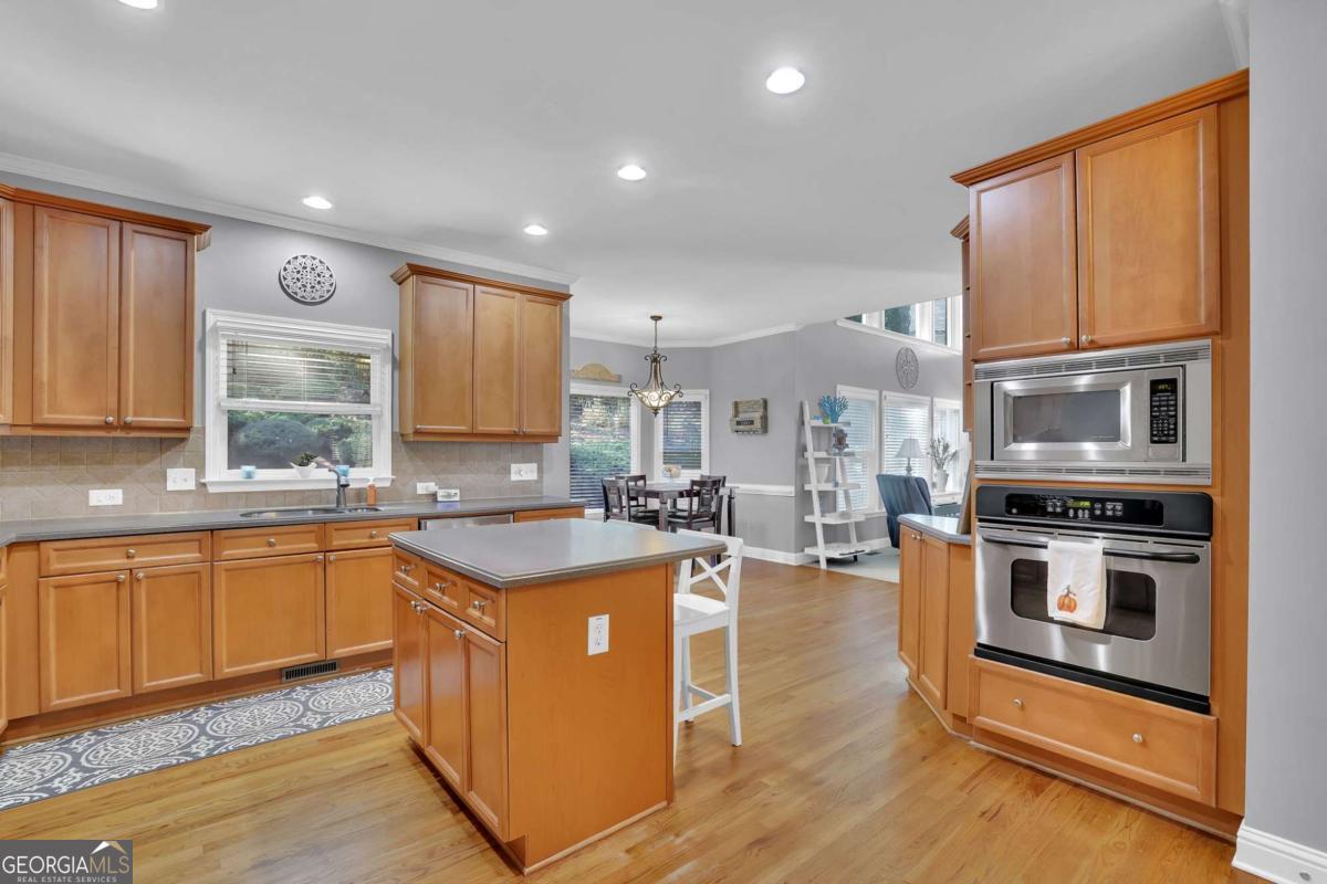 Laurel Brooke - Residential