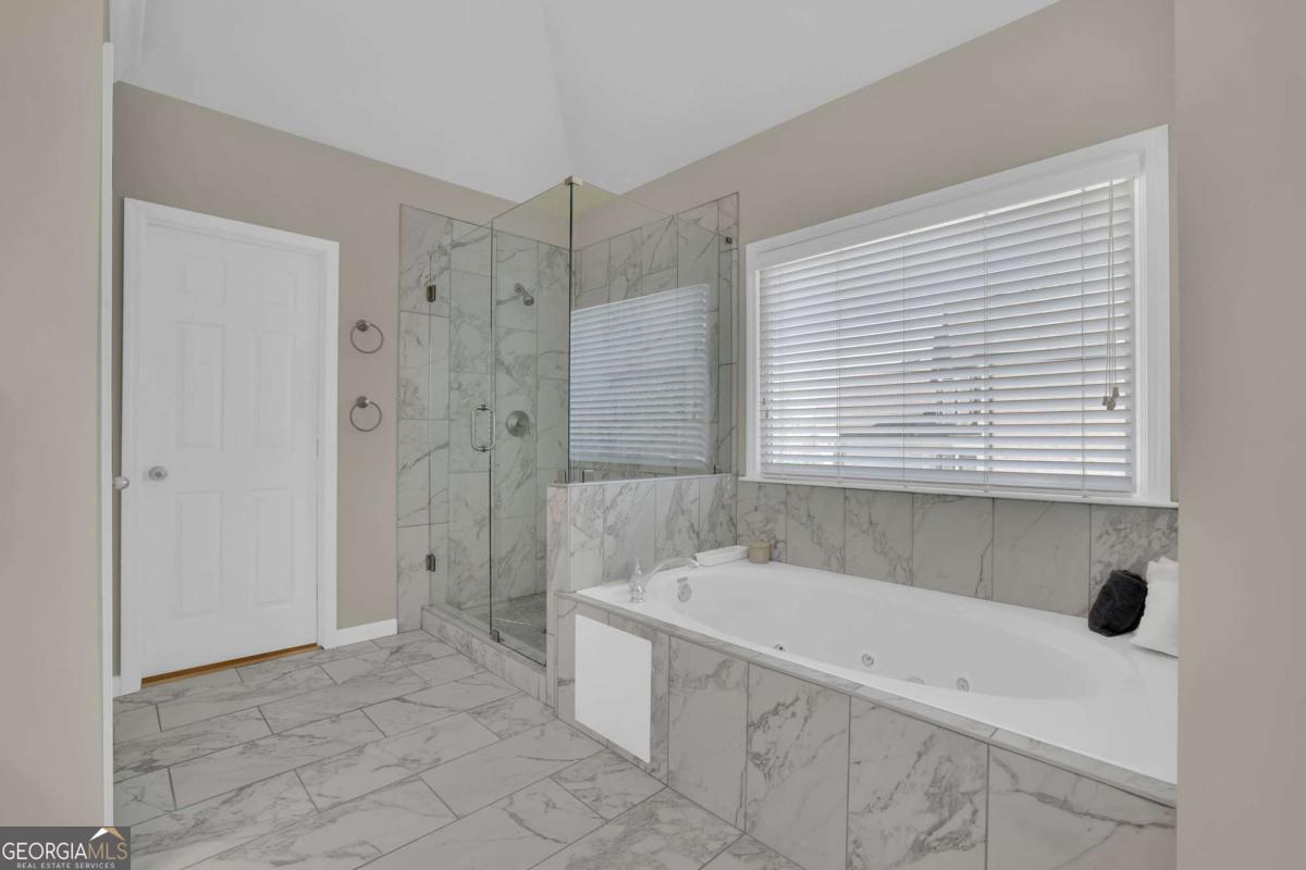 Laurel Brooke - Residential