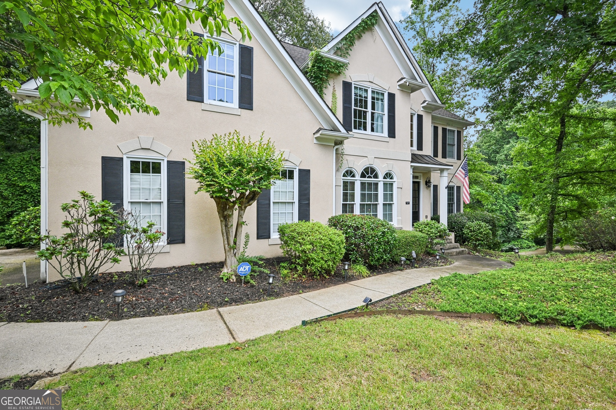 1285 Willow Park WAY