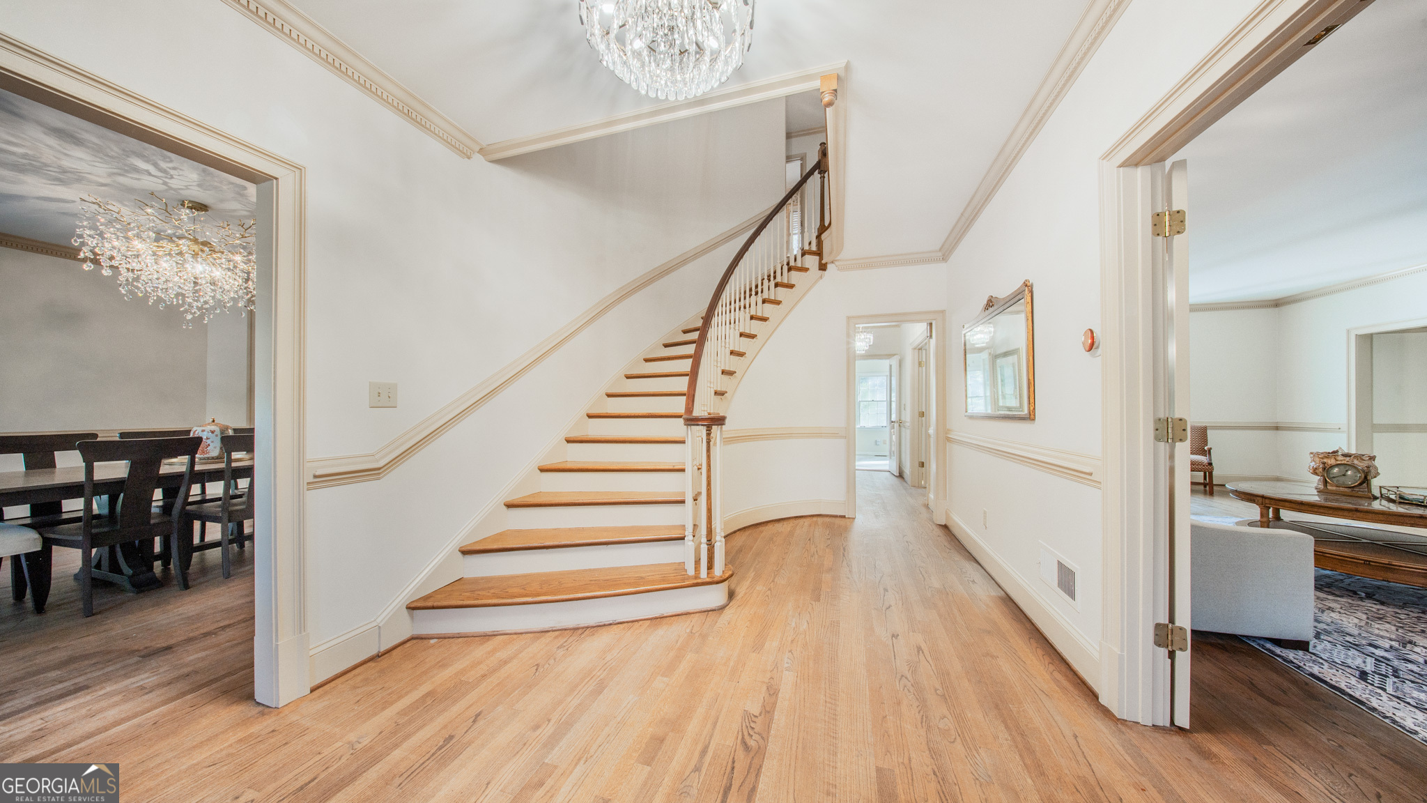 101 Parkway DR