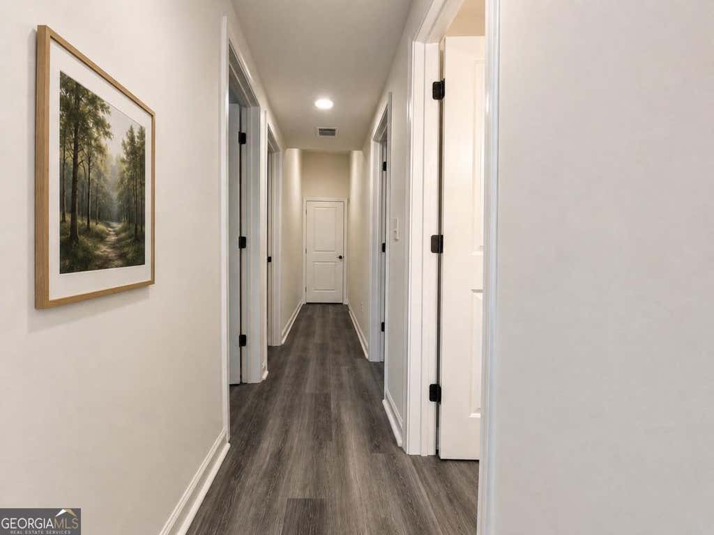 Photo of 1883 Niskey Lake Road SW, Atlanta, GA 30331 (MLS # 10824171)