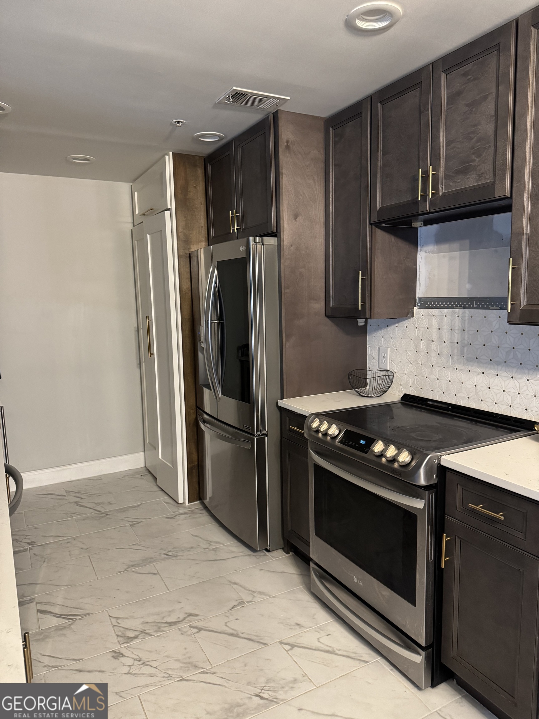 1074 Peachtree WALK NE B508
