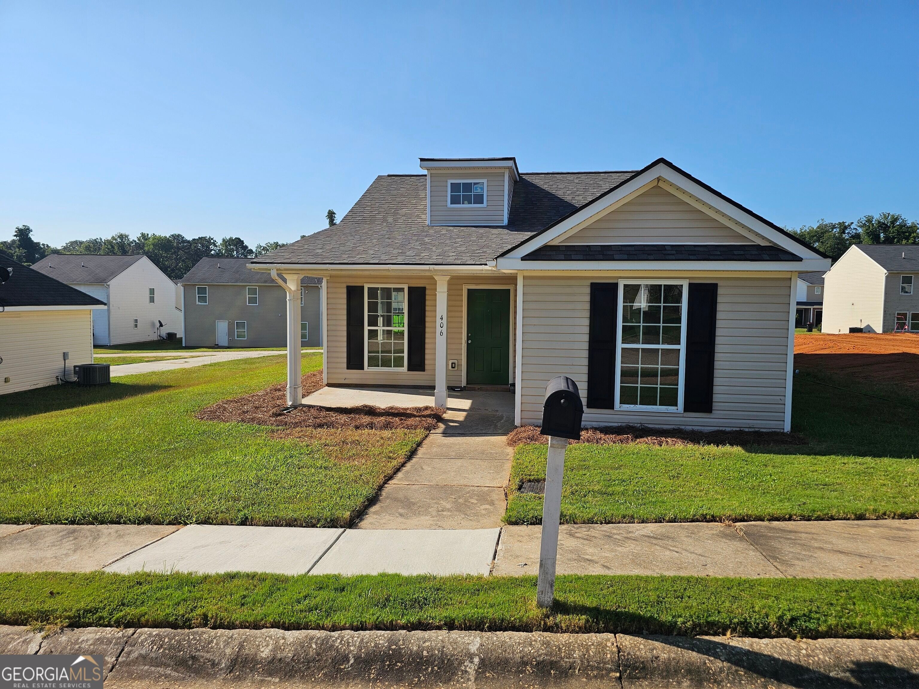406 Foot Log LN