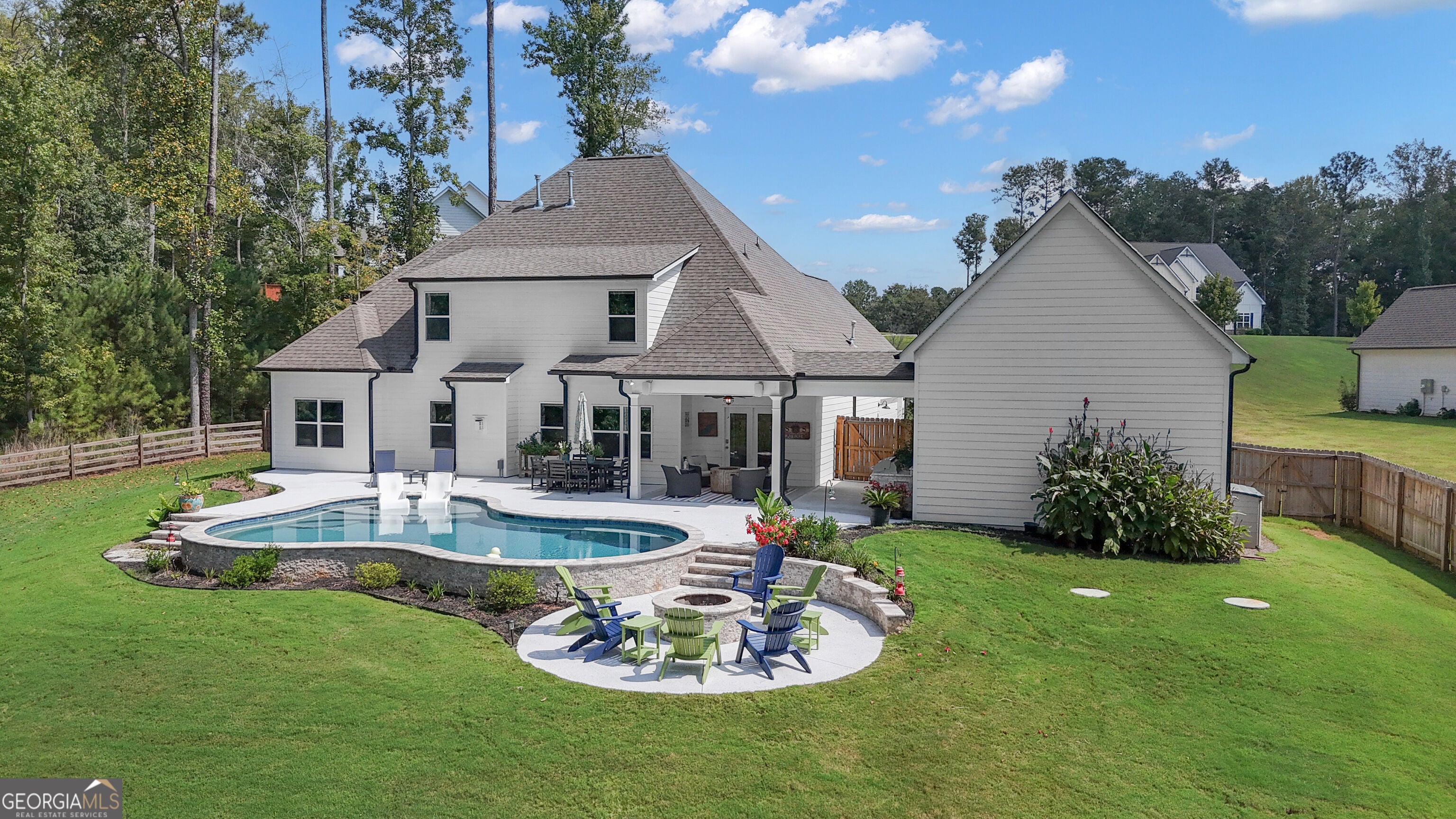 130 Emery Nell LN