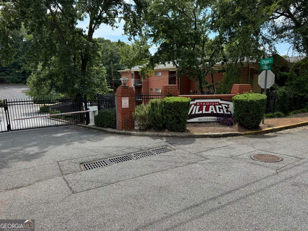 Photo of 250 Little Street #B110, Athens, GA 30605 (MLS # 10832989)