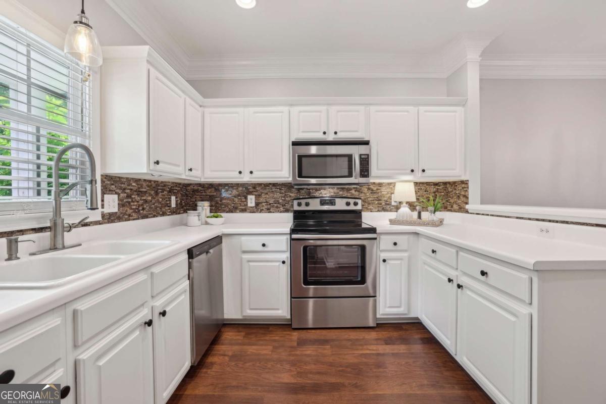 Camden Pond - Residential