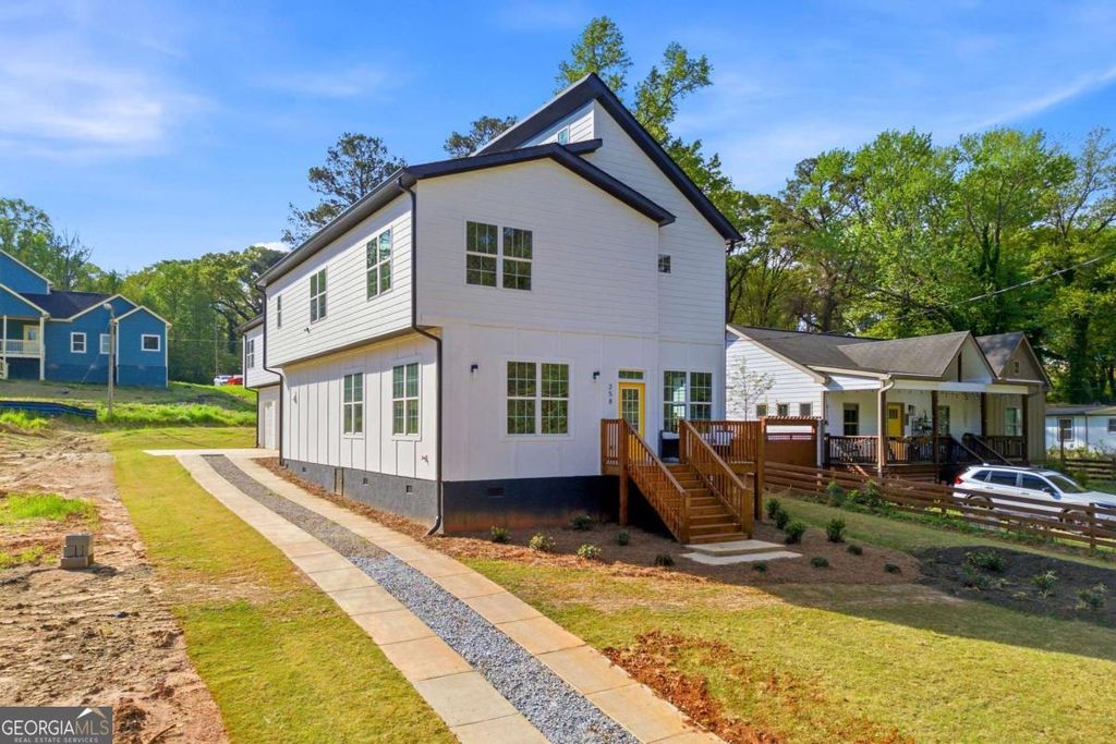 Photo of 358 Saint Johns Avenue SW, Atlanta, GA 30315 (MLS # 10729105)