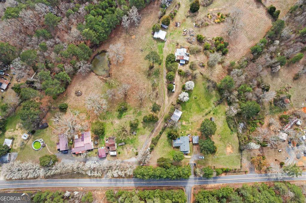 1763 Burnett Ferry RD SW