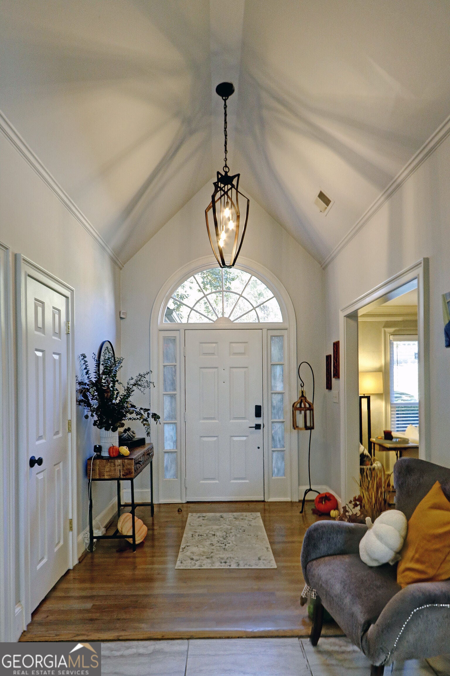 1274 Channel PARK SW