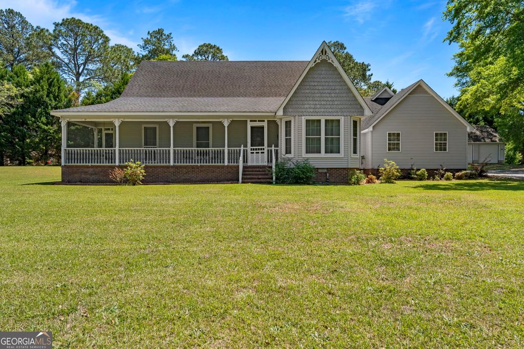 Photo of 119 Moll Drive, Cochran, GA 31014 (MLS # 10730850)