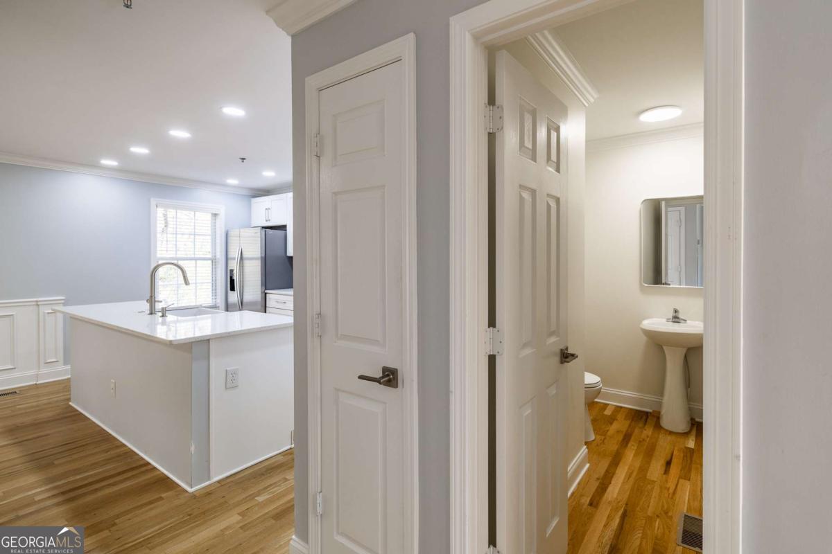 860 Mitchell Bridge RD 8