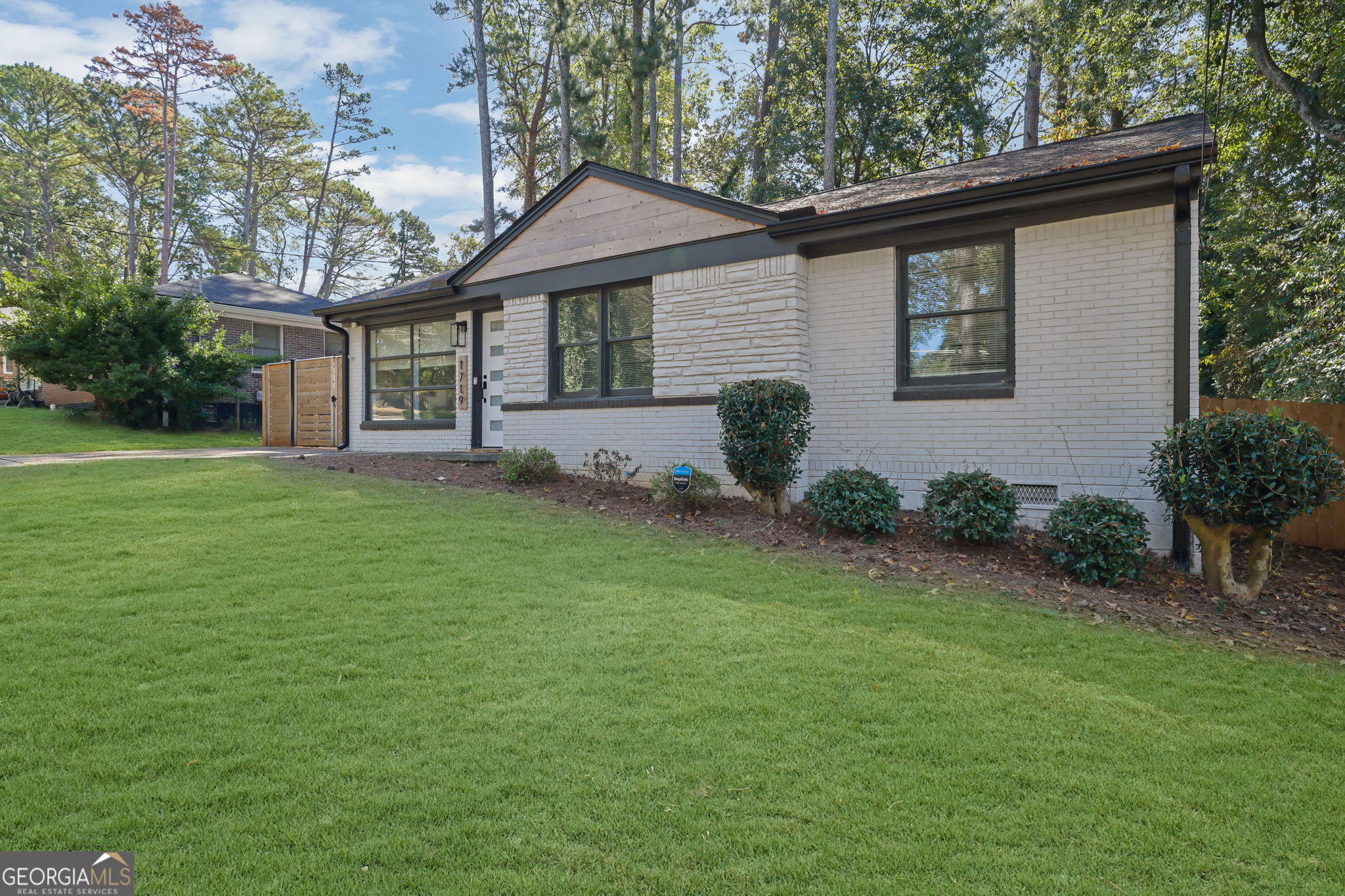 1719 San Gabriel AVE