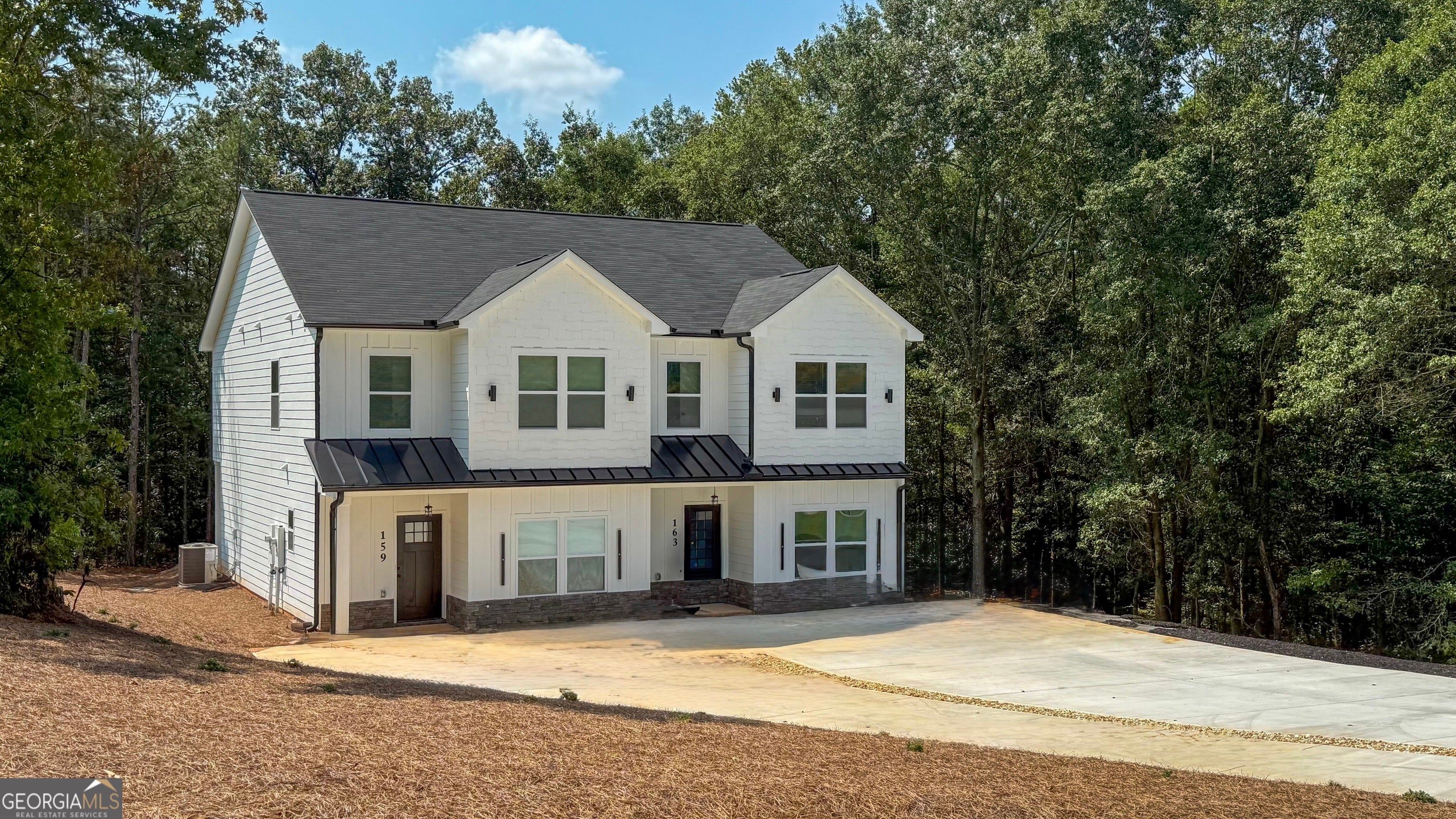 159 Brad ST