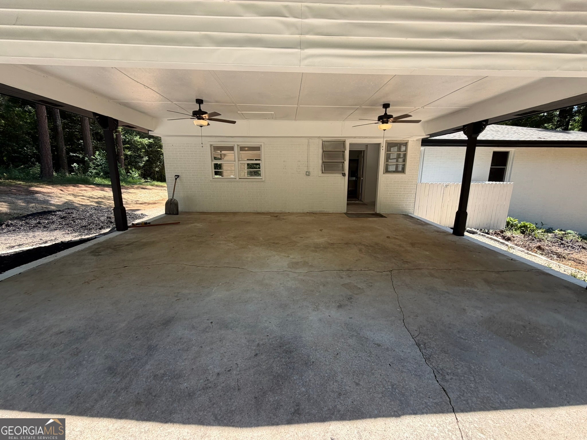 1165 Lexington Carlton RD