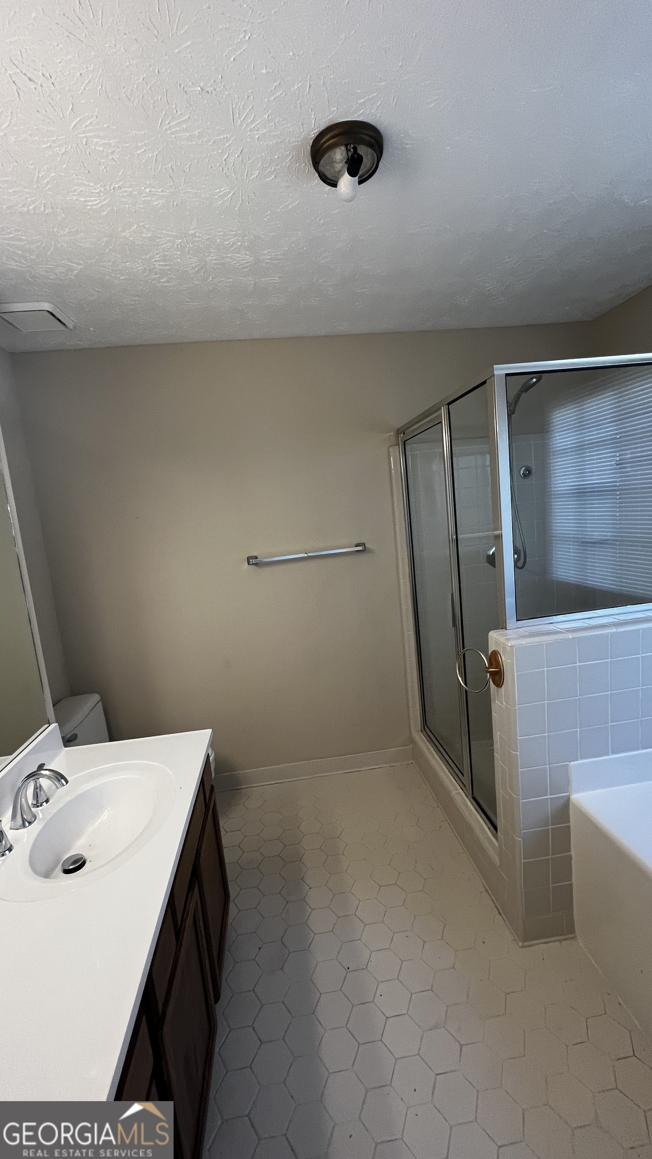 Hampton Square - Residential Lease