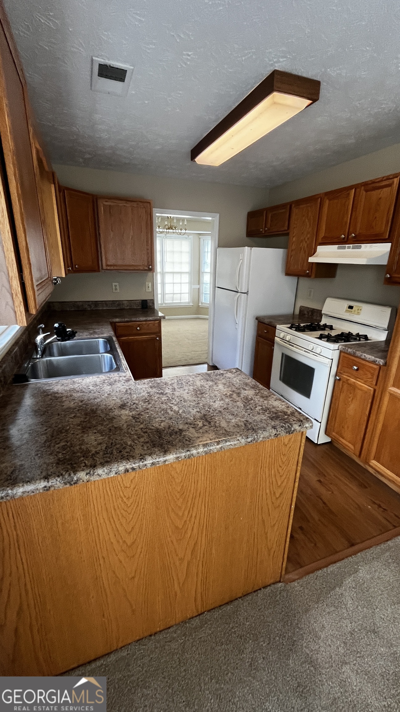 Hampton Square - Residential Lease