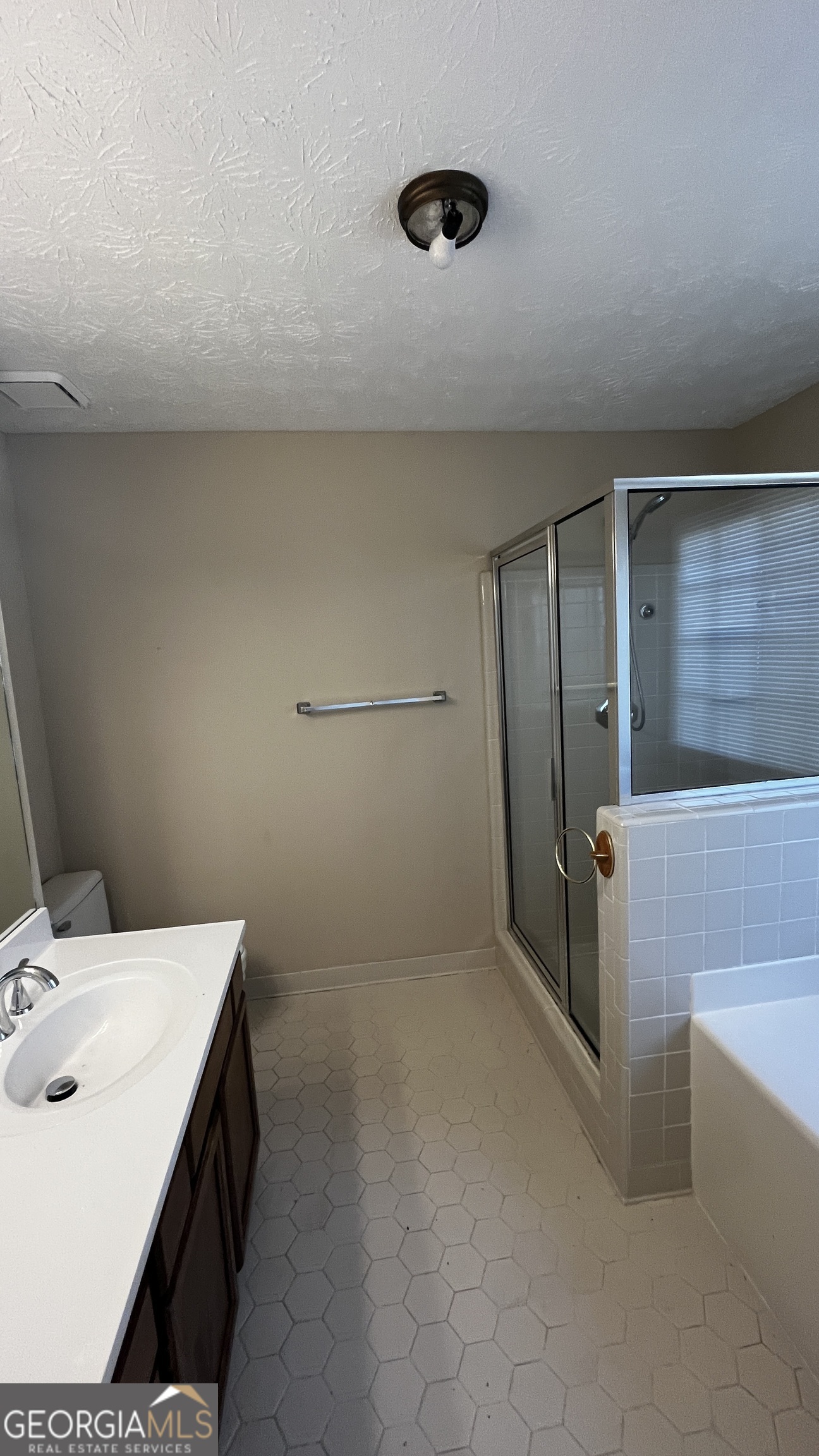Hampton Square - Residential Lease