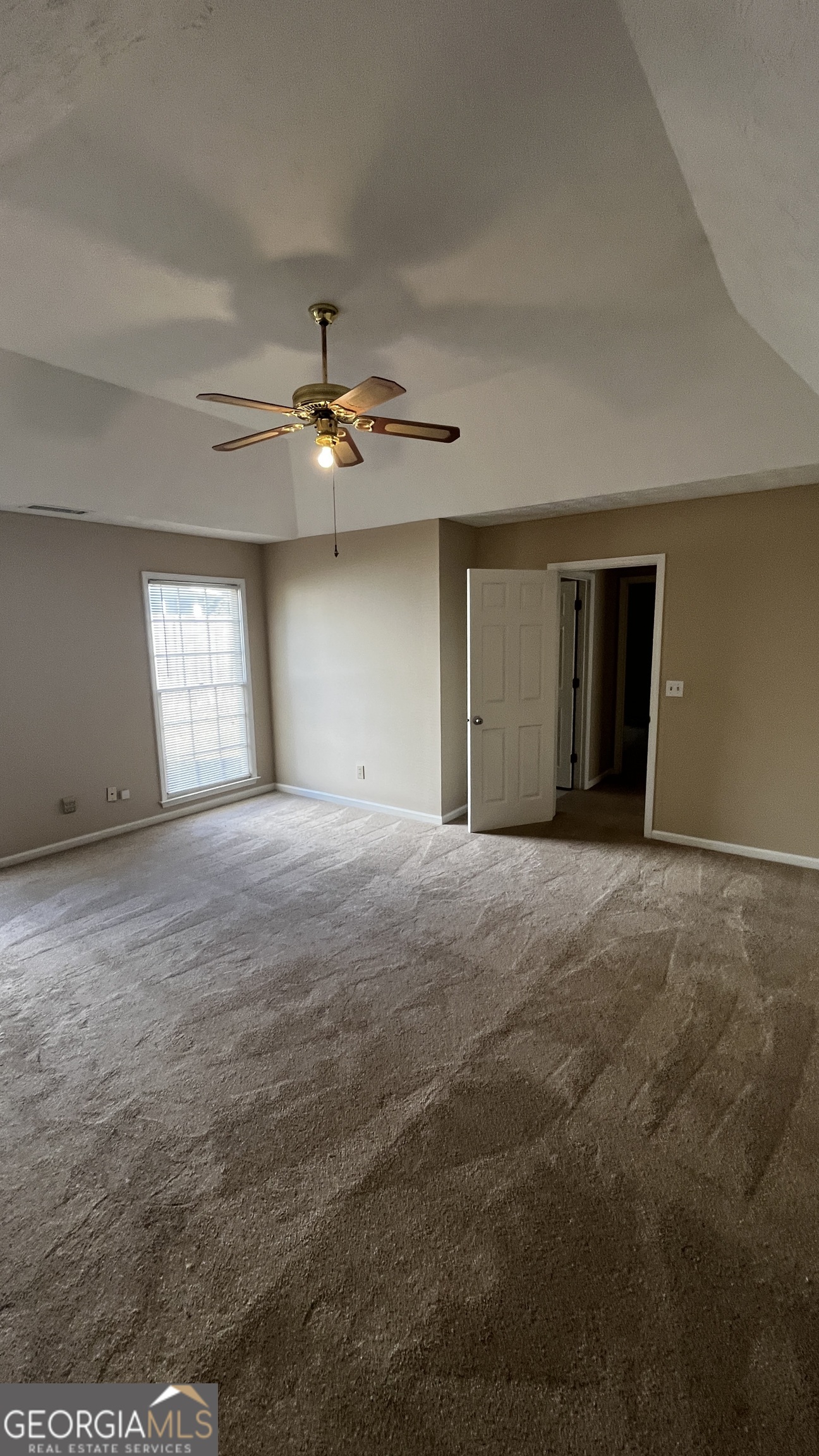 Hampton Square - Residential Lease