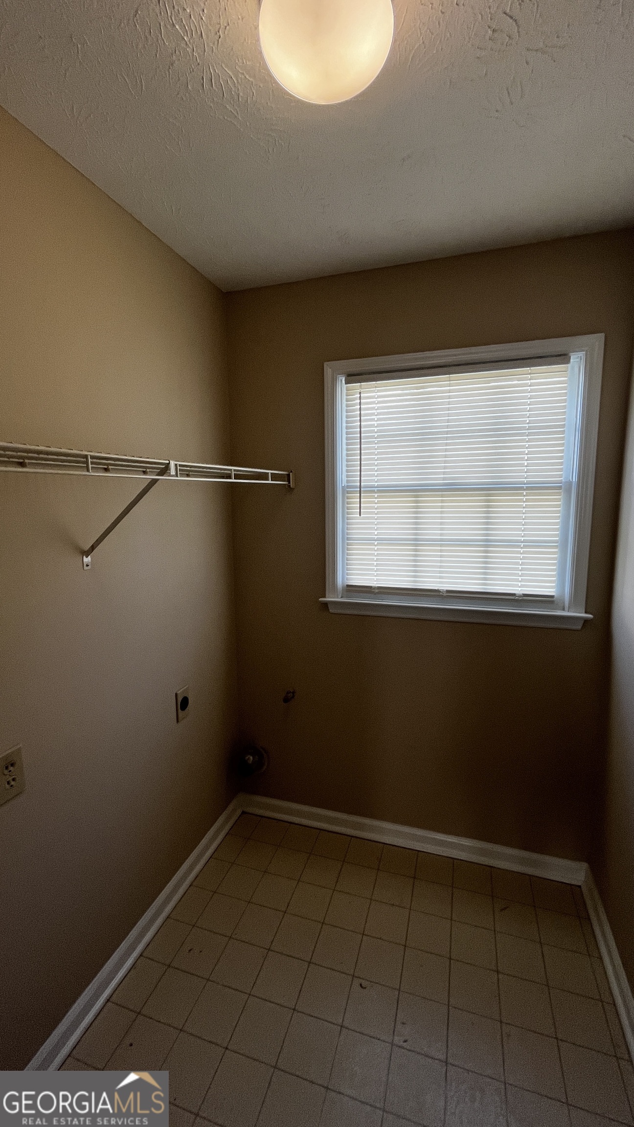 Hampton Square - Residential Lease