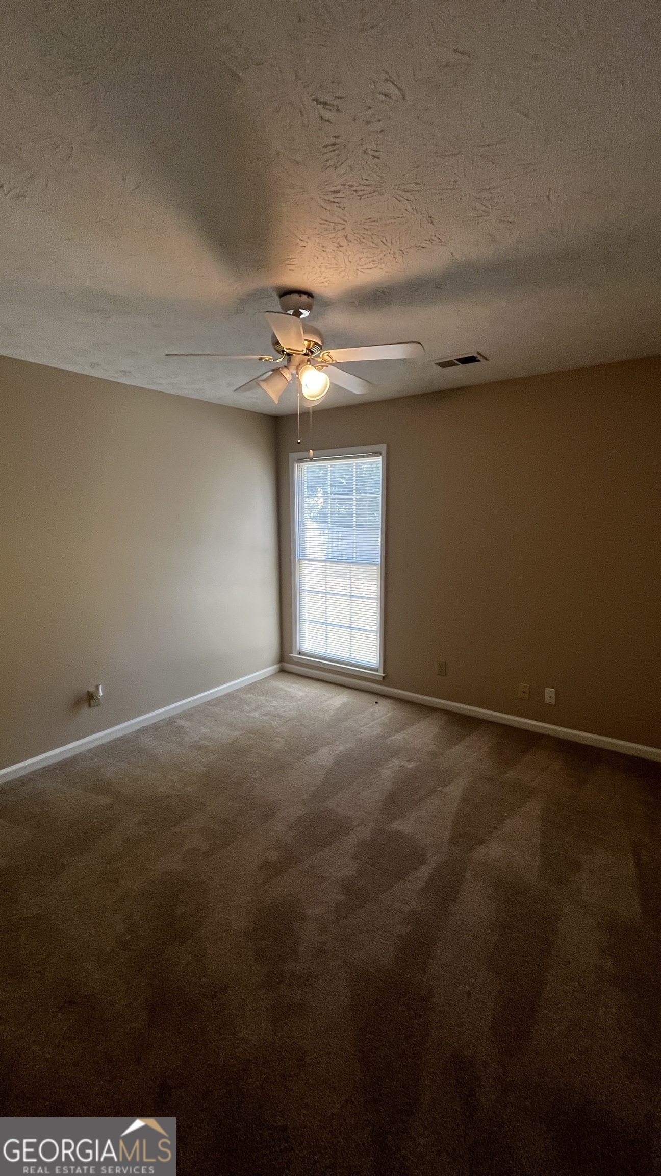 Hampton Square - Residential Lease