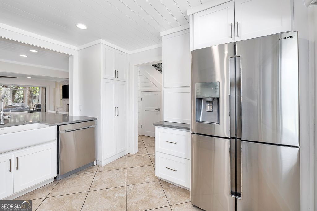 Photo of 1524 Ocean Boulevard, St. Simons, GA 31522 (MLS # 10679092)