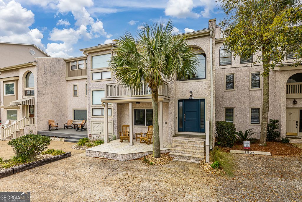 Photo of 1524 Ocean Boulevard, St. Simons, GA 31522 (MLS # 10679092)