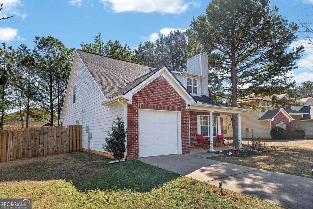 Photo of 175 Grosslake Parkway, Covington, GA 30016 (MLS # 10700583)