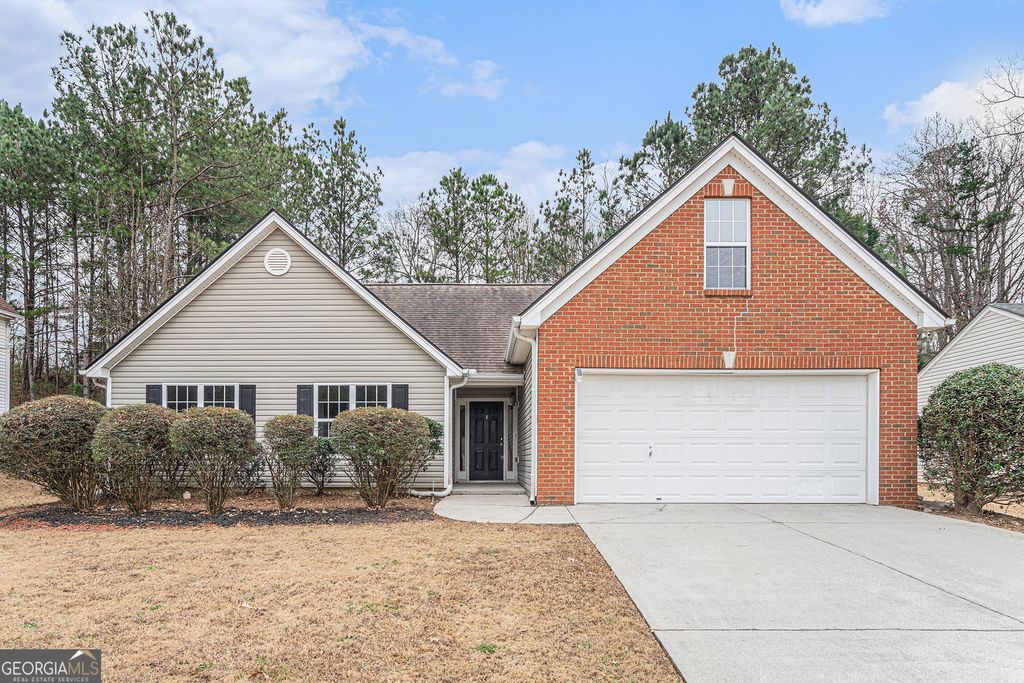 Photo of 415 Cedarhurst Road, Lawrenceville, GA 30045 (MLS # 10661750)