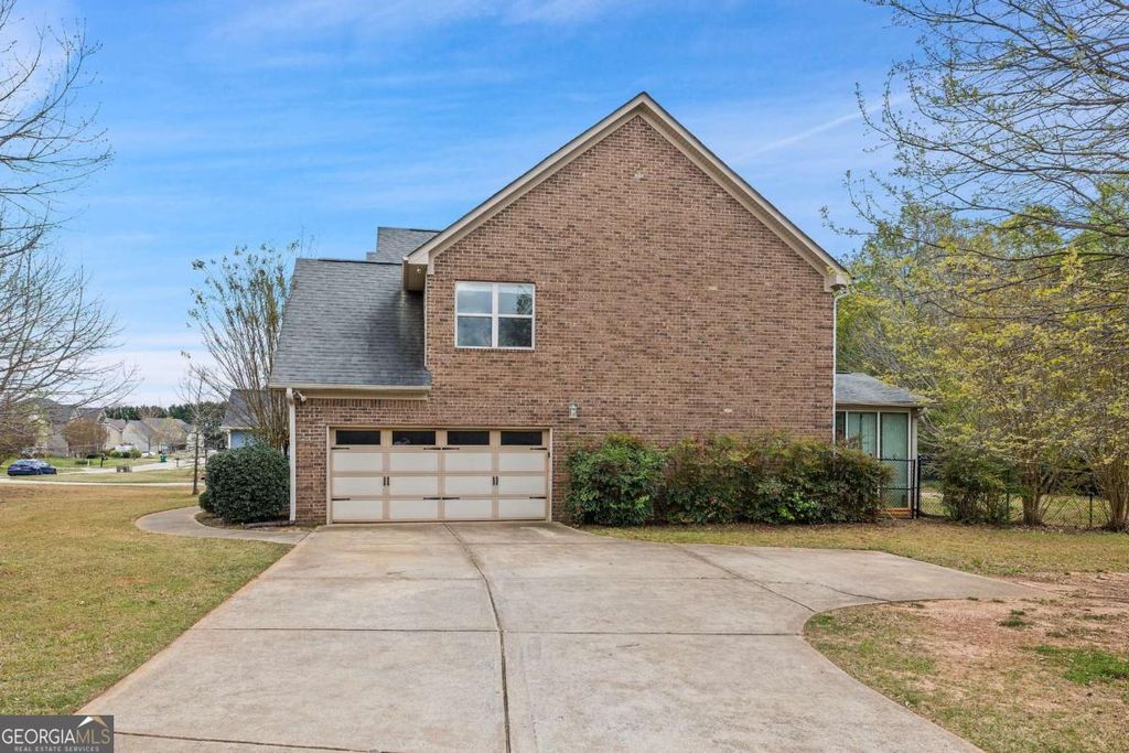 Photo of 316 Norway Spruce Court, Locust Grove, GA 30248 (MLS # 10728754)