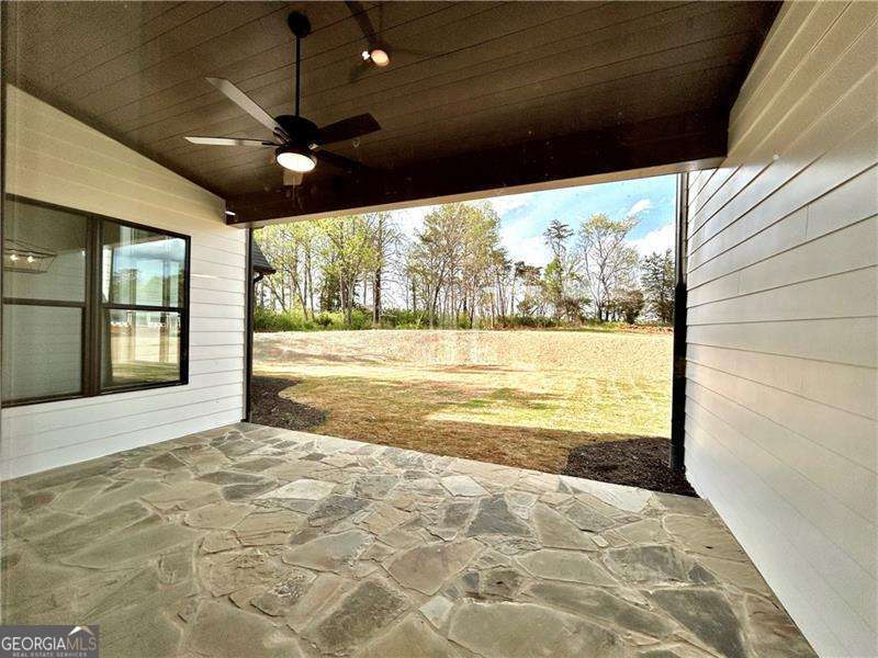 115 Palisade DR
